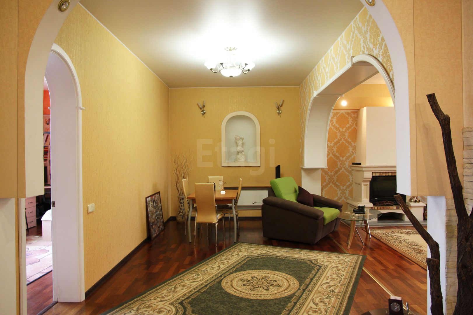 Продажа 4-комнатной квартиры, Красноярск, 78 Добровольческой бригады, 14а Продажа 4-комнатной квартиры, Красноярск, 78 Добровольческой бригады, 14а
