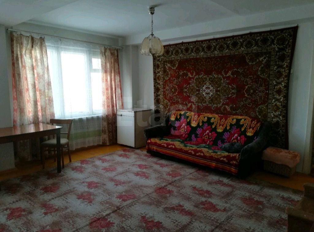 Продажа 3-комнатной квартиры, Красноярск, Металлургов пр-т, 10 Продажа 3-комнатной квартиры, Красноярск, Металлургов пр-т, 10