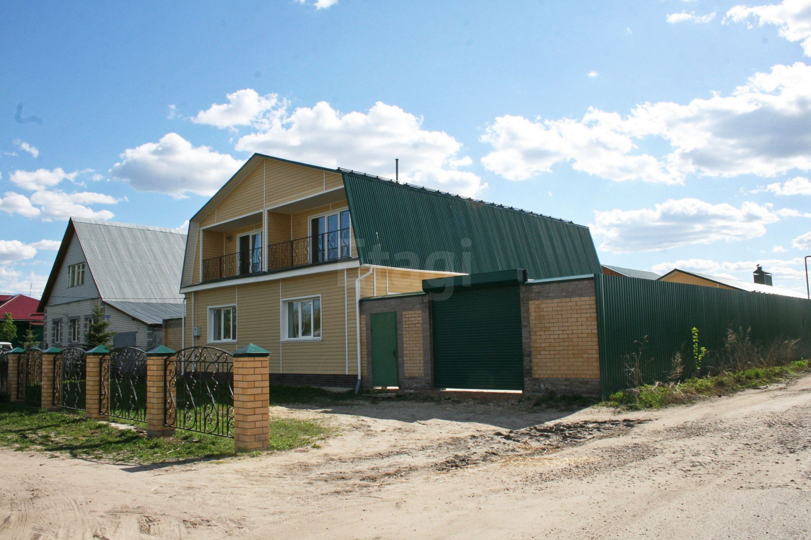 Ковардицы, Дзержинского, дом кирпичный с участком 12 cот на продажу