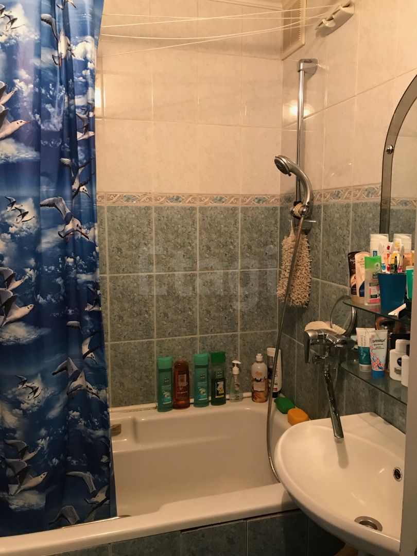 Продажа 4-комнатной квартиры, Красноярск, Металлургов пр-т, 18 Продажа 4-комнатной квартиры, Красноярск, Металлургов пр-т, 18