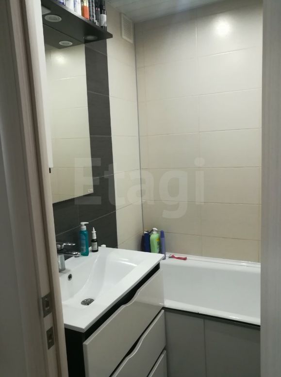 Продажа 2-комнатной квартиры, Красноярск, 9 Мая, 10 Продажа 2-комнатной квартиры, Красноярск, 9 Мая, 10