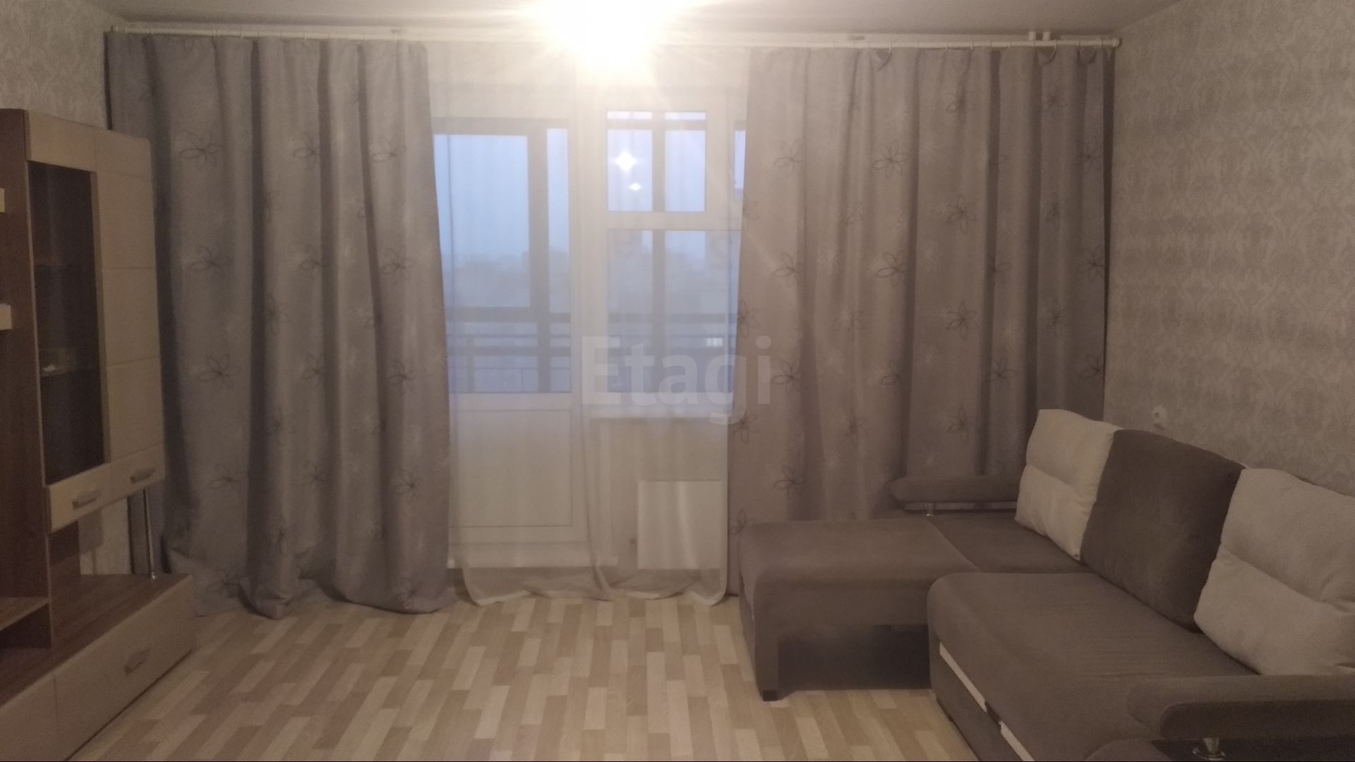 Продажа 2-комнатной квартиры, Красноярск, Апрельская, 5а Продажа 2-комнатной квартиры, Красноярск, Апрельская, 5а