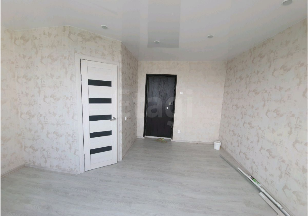 Продажа комнаты, Красноярск, Новгородская, 1а Продажа комнаты, Красноярск, Новгородская, 1а