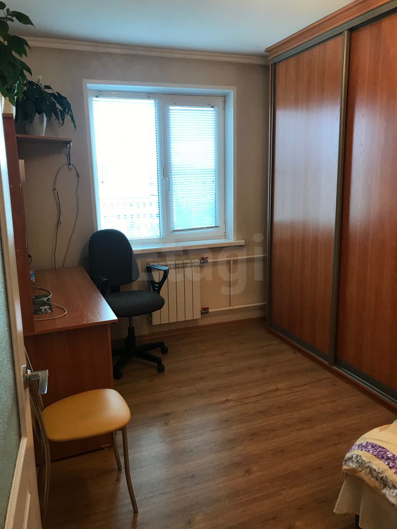 Продажа 4-комнатной квартиры, Красноярск, Металлургов пр-т, 18 Продажа 4-комнатной квартиры, Красноярск, Металлургов пр-т, 18