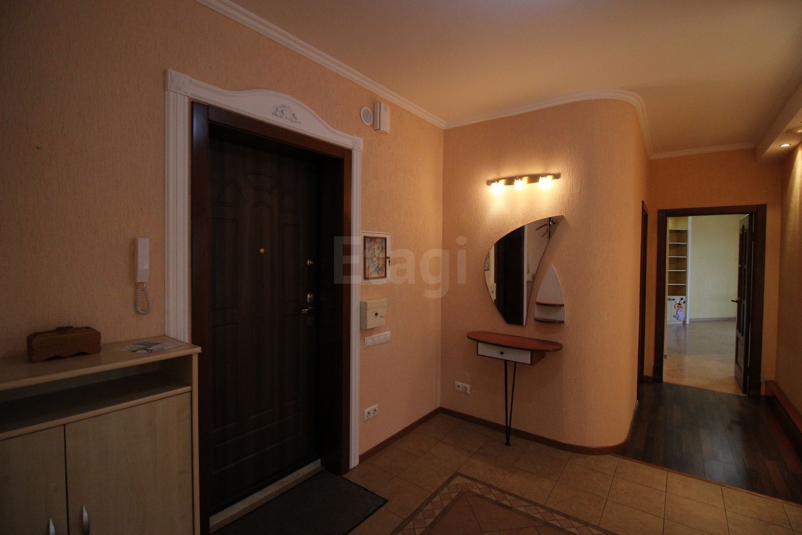 Продажа 3-комнатной квартиры, Красноярск, Алексеева, 93 Продажа 3-комнатной квартиры, Красноярск, Алексеева, 93