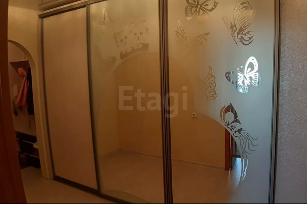 Продажа 3-комнатной квартиры, Красноярск, Молокова, 1г Продажа 3-комнатной квартиры, Красноярск, Молокова, 1г
