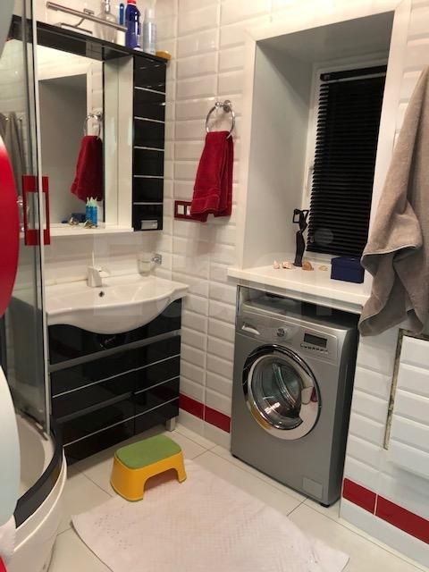 Продажа 2-комнатной квартиры, Красноярск, Парижской Коммуны, 3 Продажа 2-комнатной квартиры, Красноярск, Парижской Коммуны, 3