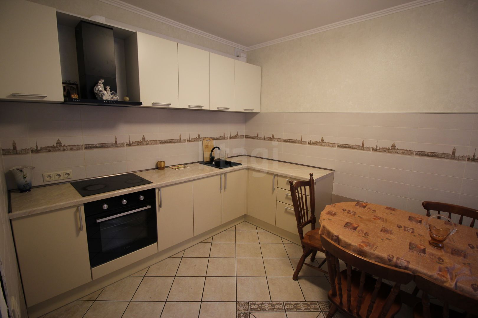 Продажа 3-комнатной квартиры, Красноярск, Белопольского, 2а Продажа 3-комнатной квартиры, Красноярск, Белопольского, 2а