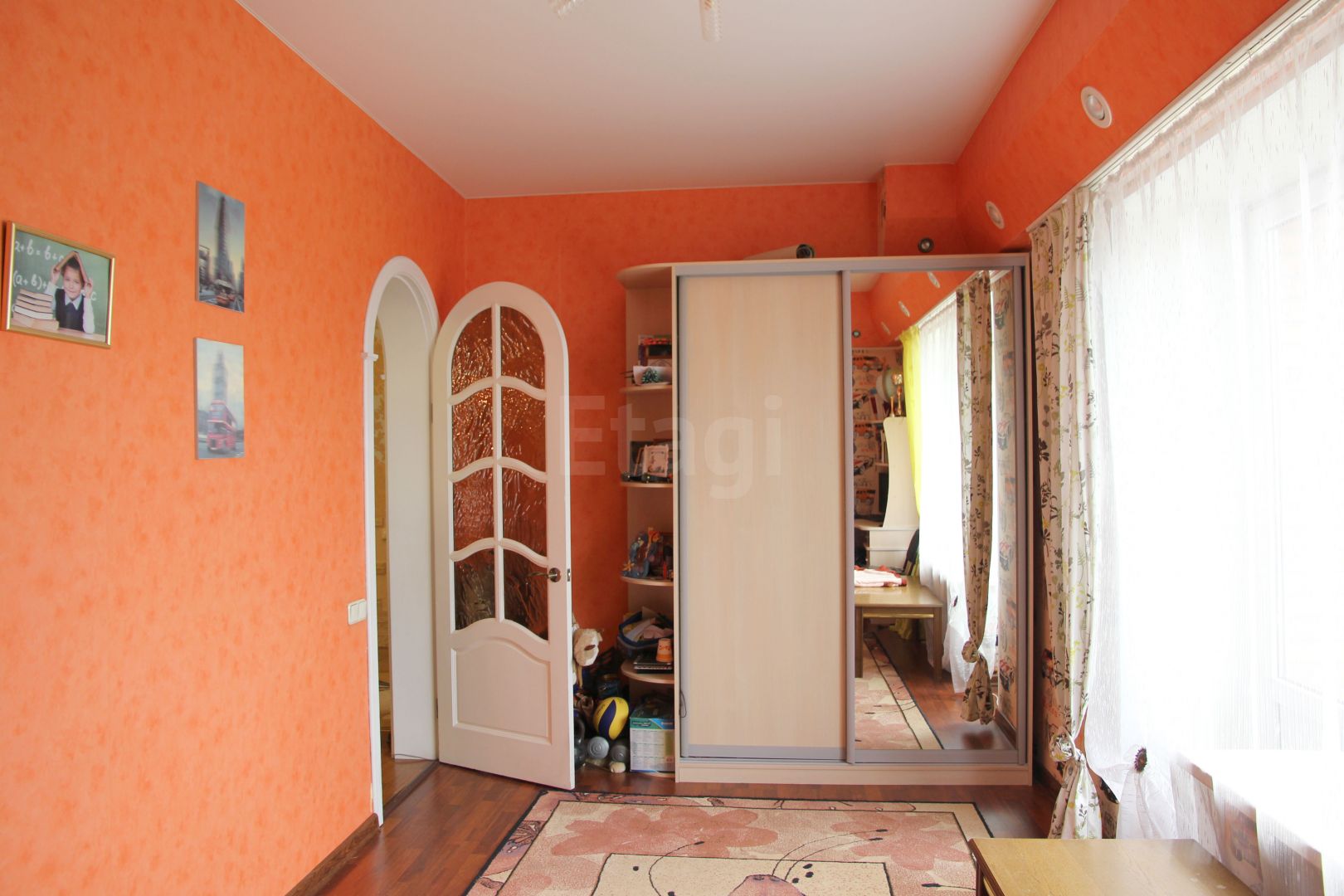 Продажа 4-комнатной квартиры, Красноярск, 78 Добровольческой бригады, 14а Продажа 4-комнатной квартиры, Красноярск, 78 Добровольческой бригады, 14а
