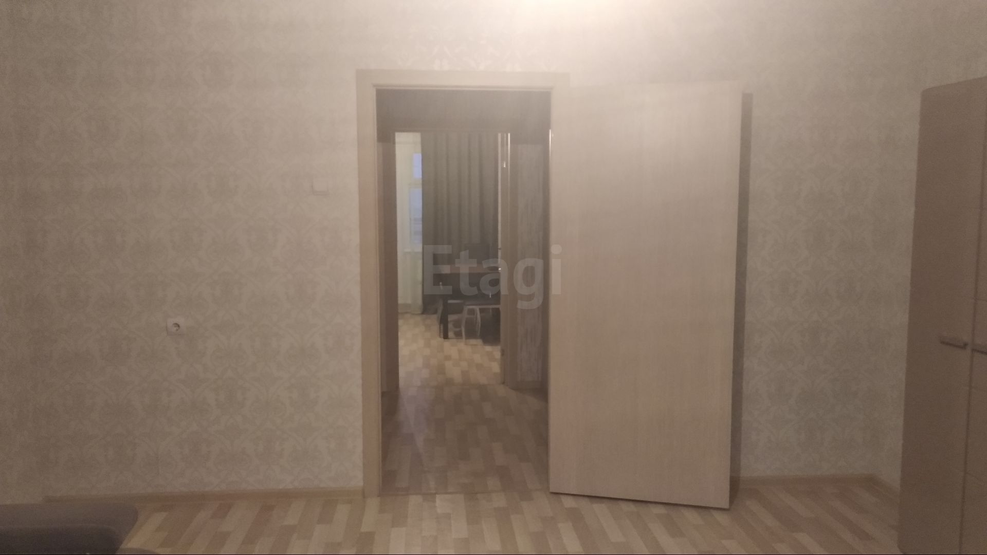 Продажа 2-комнатной квартиры, Красноярск, Апрельская, 5а Продажа 2-комнатной квартиры, Красноярск, Апрельская, 5а