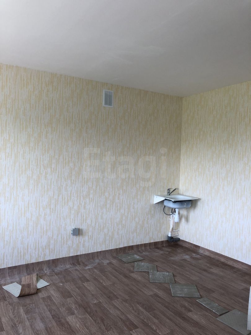 Продажа 1-комнатной квартиры, Емельяново, 2-ух Борцов, 37б Продажа 1-комнатной квартиры, Емельяново, 2-ух Борцов, 37б