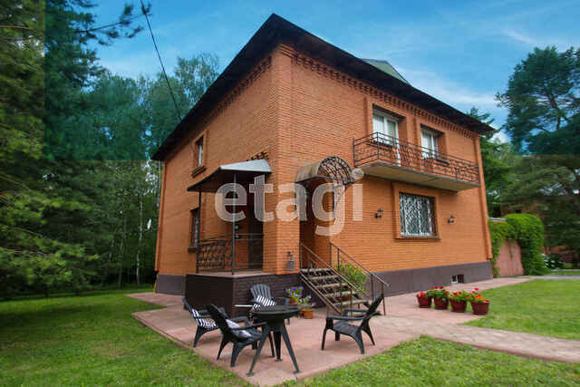 Продажа дома, 274м <sup>2</sup>, г. Калуга, Ромодановский дворики