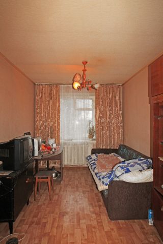 Продажа комнаты, г. Калуга, Гурьянова 4 к 1